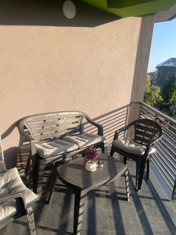 R&B Apartment City Center Охрид Екстериор снимка