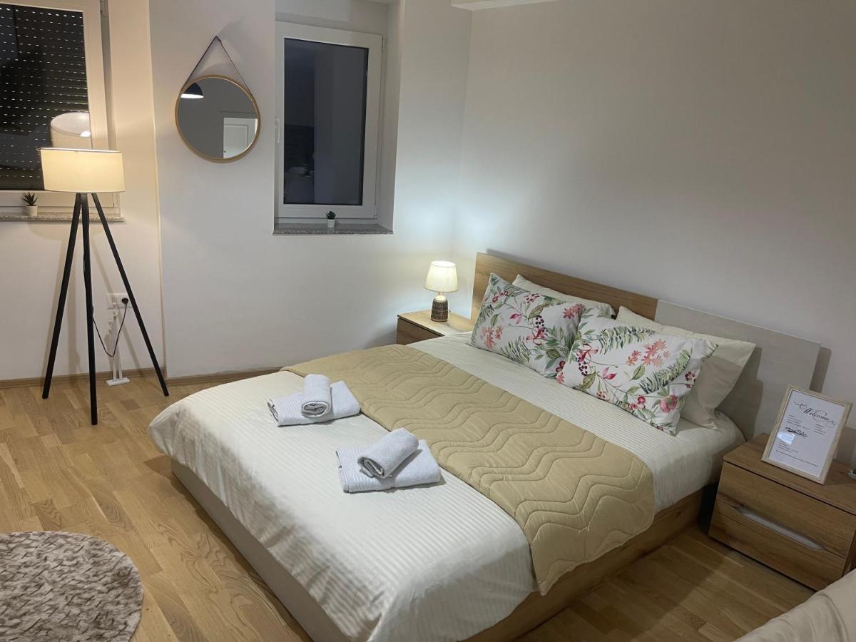 R&B Apartment City Center Охрид Екстериор снимка
