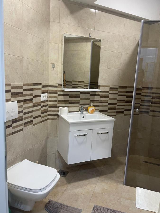 R&B Apartment City Center Охрид Екстериор снимка